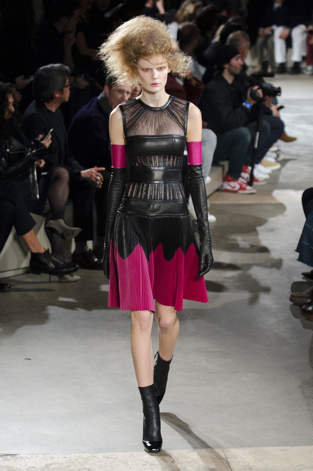 Alexander McQueen jesień-zima 2015/2016