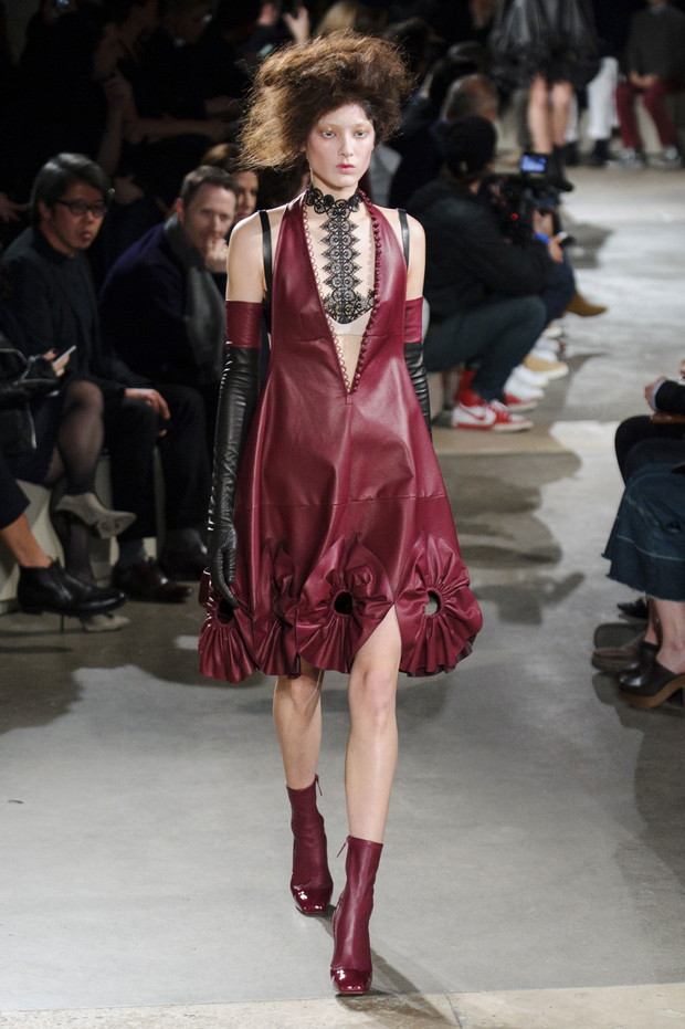 Alexander McQueen jesień-zima 2015/2016
