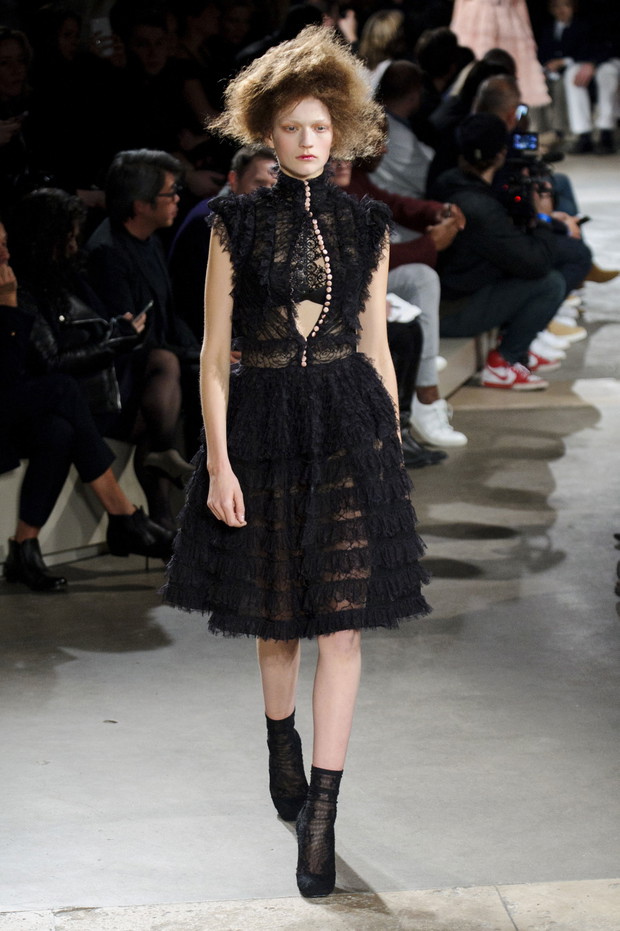 Alexander McQueen jesień-zima 2015/2016