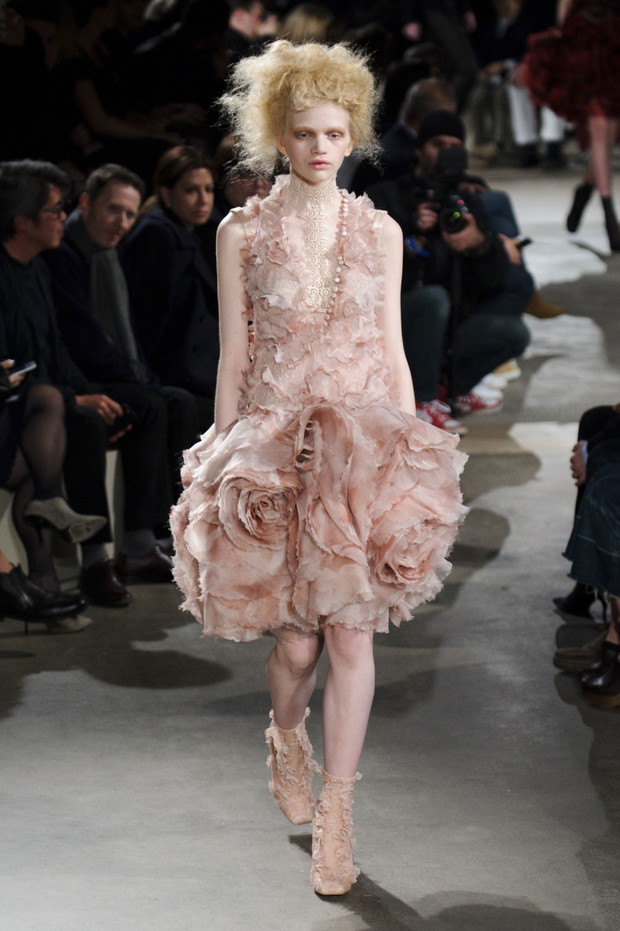 Alexander McQueen jesień-zima 2015/2016