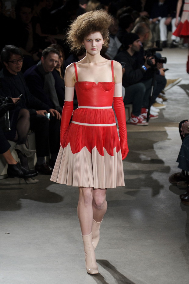 Alexander McQueen jesień-zima 2015/2016