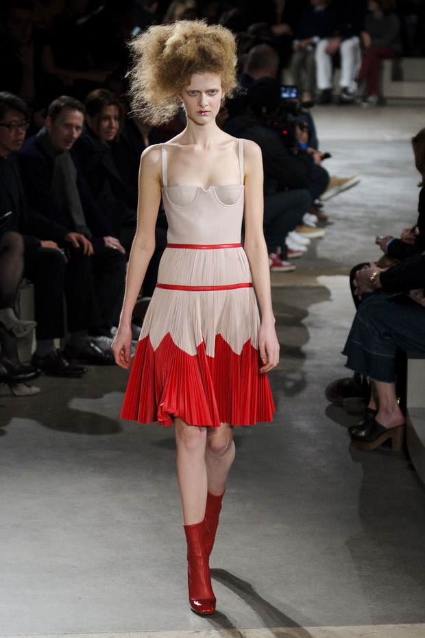 Alexander McQueen jesień-zima 2015/2016