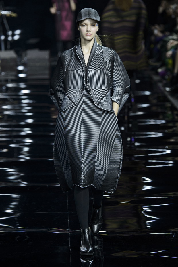 Issey Miyake jesień-zima 2015/2016