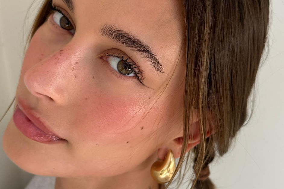 Hailey Bieber