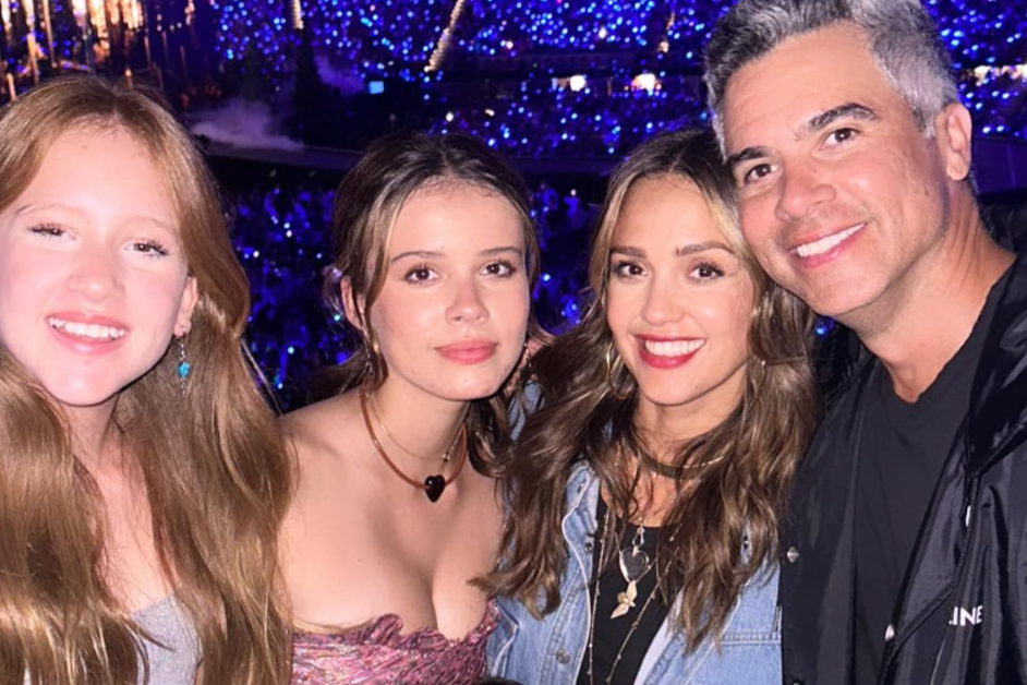 Jessica Alba z rodziną