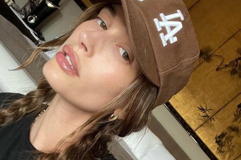 Hailey Bieber