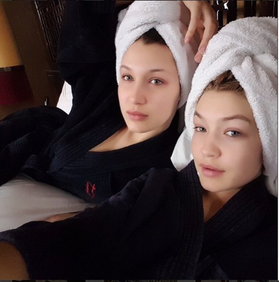 Bella i Gigi Hadid fot. instagram.com/bellahadid
