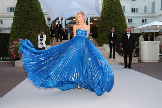 Gwiazdy i modelki na gali amfAR w Cannes 2015