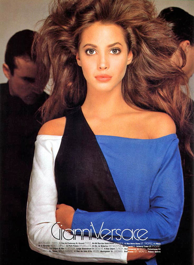 Cindy Crawford wyprodukuje serial o modelkach z lat 80.