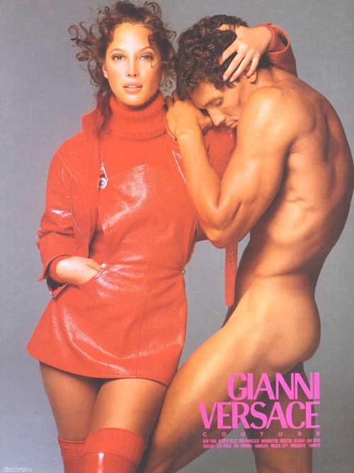 Cindy Crawford wyprodukuje serial o modelkach z lat 80.