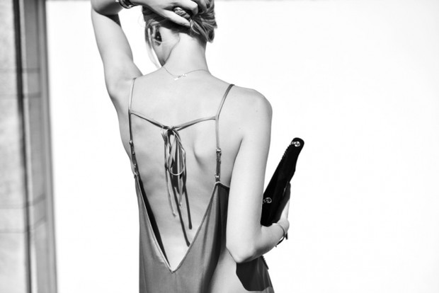 Bieliźniane sukienki na ramiączka - czas na slip dress!