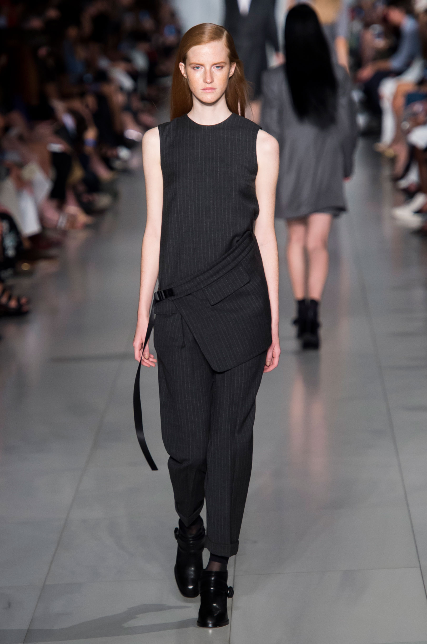 DKNY wiosna-lato 2016