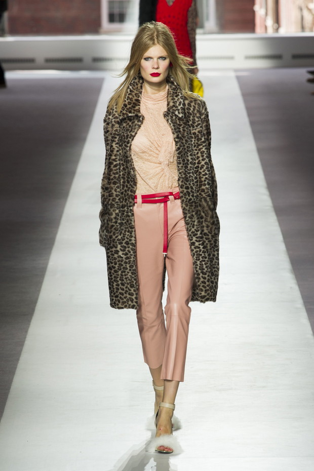 Topshop Unique wiosna-lato 2016