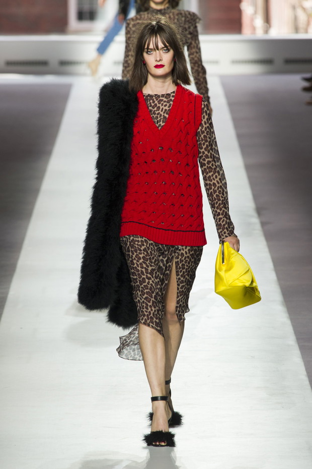 Topshop Unique wiosna-lato 2016