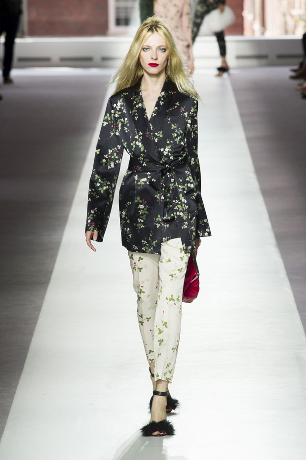 Topshop Unique wiosna-lato 2016