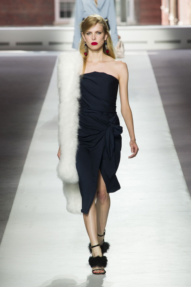 Topshop Unique wiosna-lato 2016