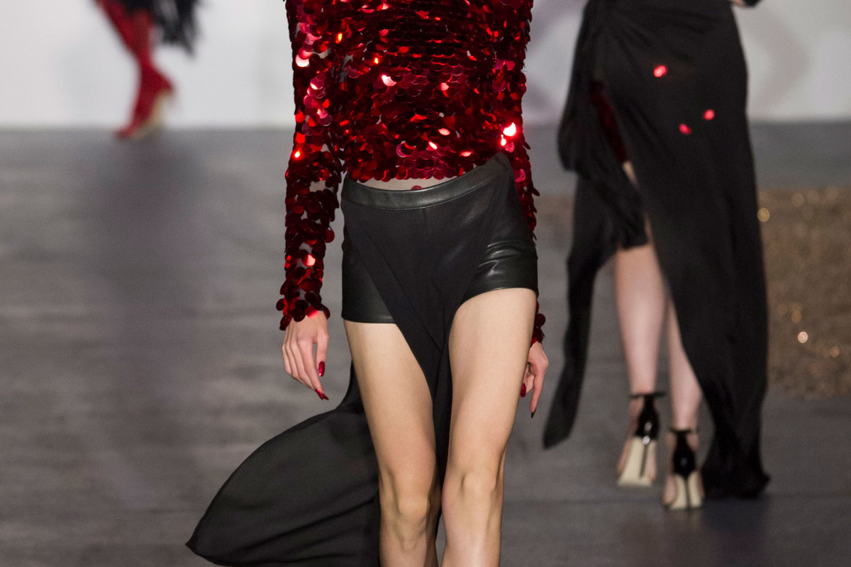 Gareth Pugh wiosna-lato 2016