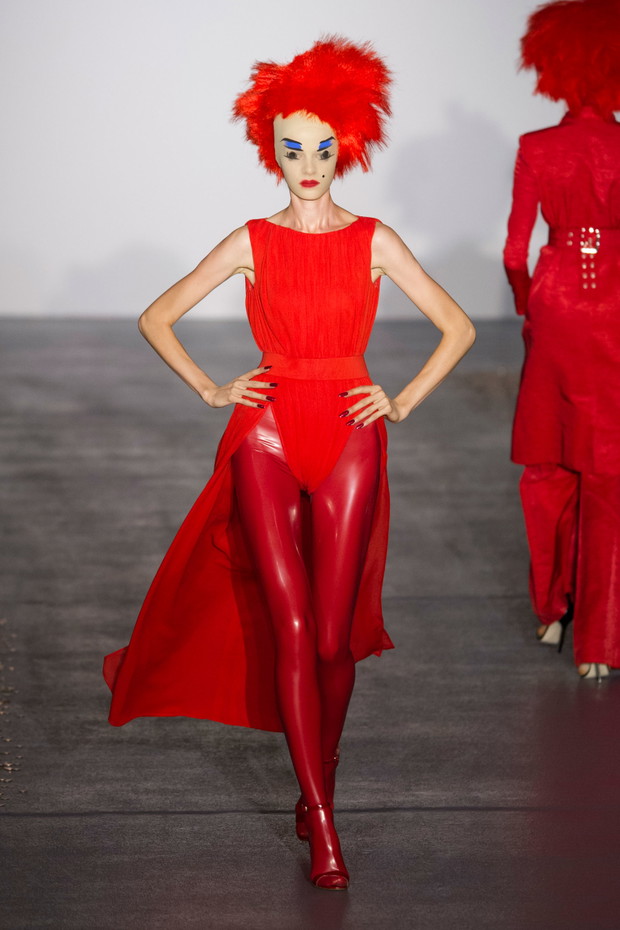 Gareth Pugh wiosna-lato 2016