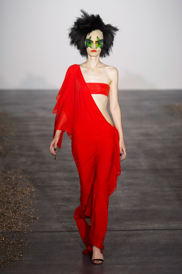 Gareth Pugh wiosna-lato 2016