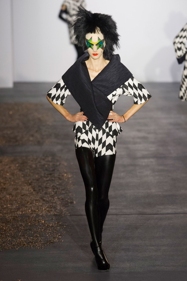 Gareth Pugh wiosna-lato 2016