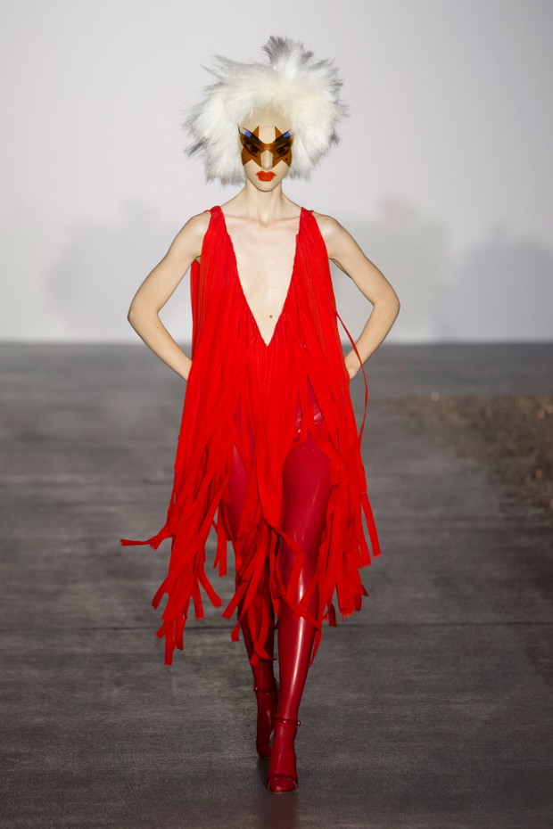 Gareth Pugh wiosna-lato 2016
