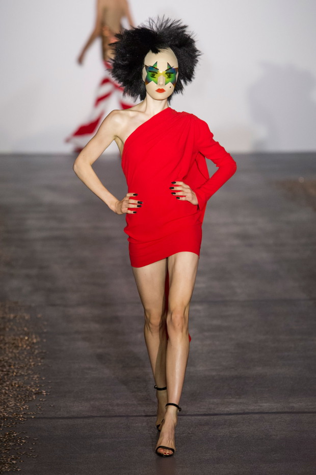 Gareth Pugh wiosna-lato 2016
