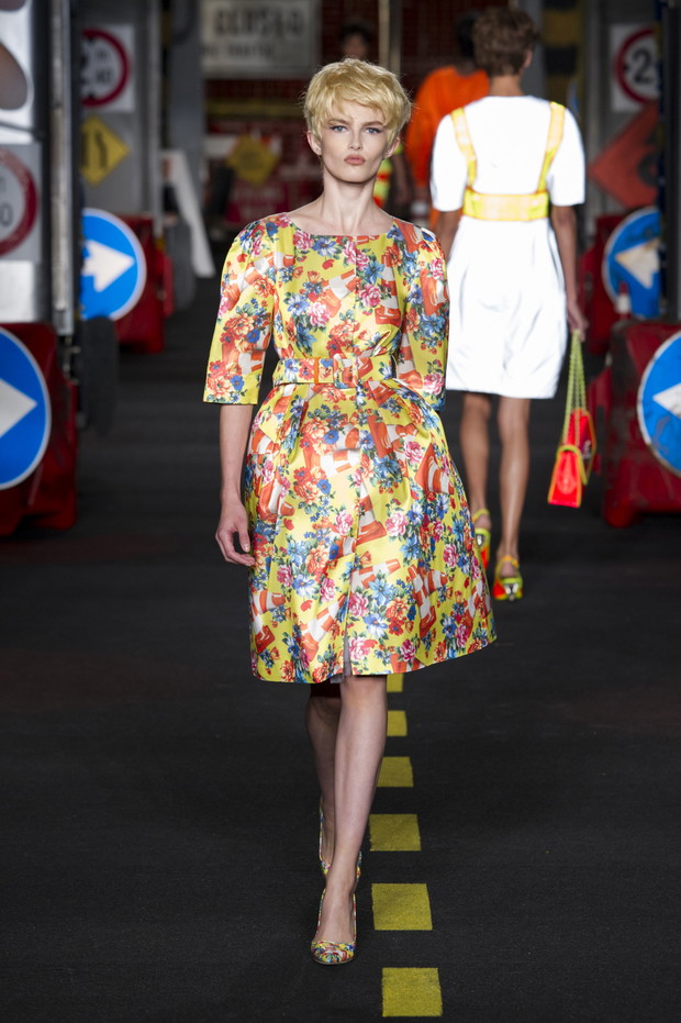 Moschino wiosna-lato 2016