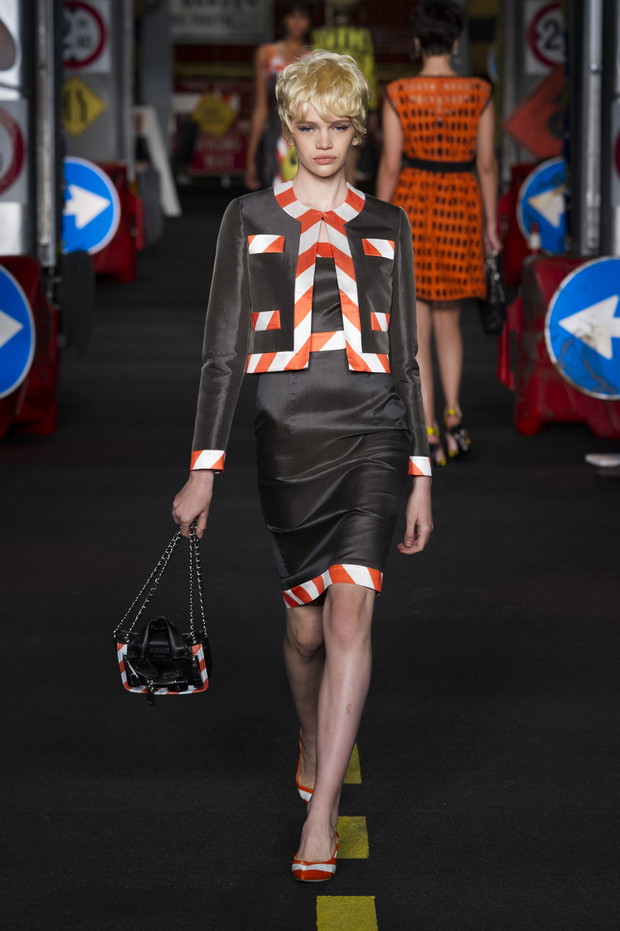 Moschino wiosna-lato 2016