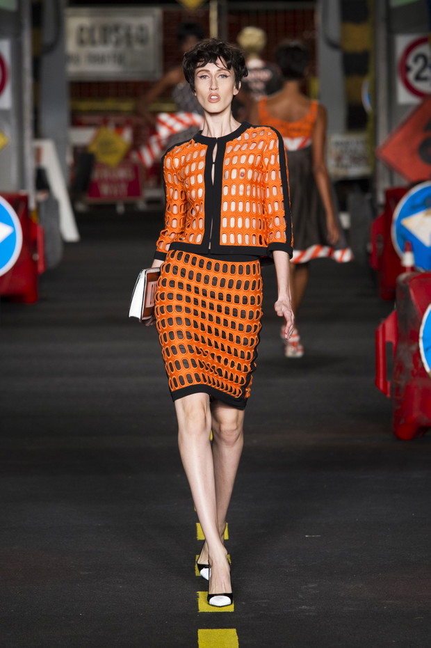 Moschino wiosna-lato 2016