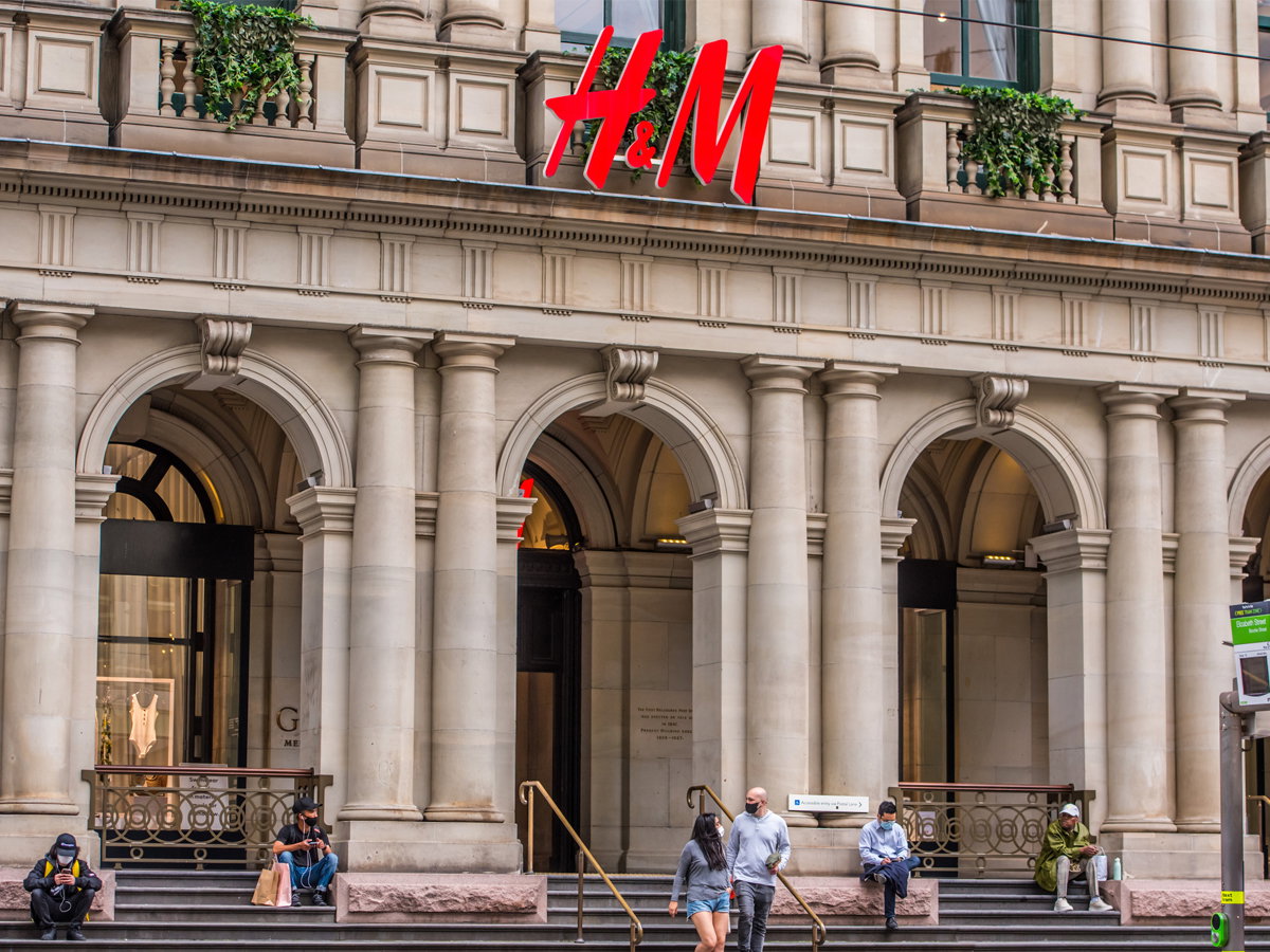W tej sukience z H&M wyglądam jak "Daphne Bridgerton XXI wieku". Założę ją na wesele przyjaciółki