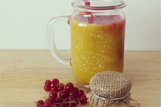 Smoothie dnia: pomarańcze na miodzie