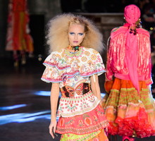 Manish Arora wiosna-lato 2016