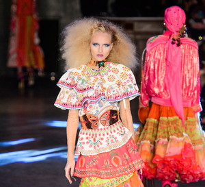 Manish Arora wiosna-lato 2016
