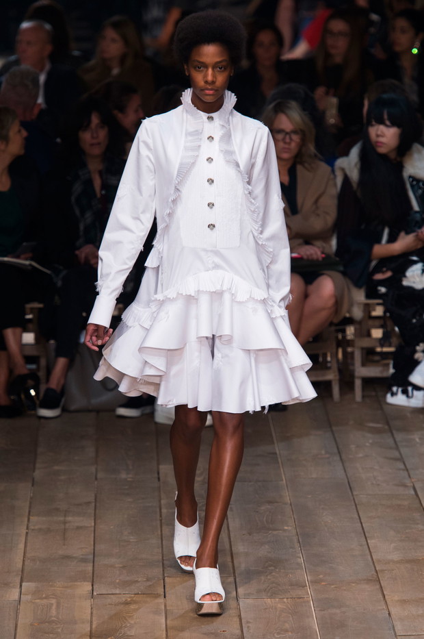 Alexander McQueen wiosna-lato 2016