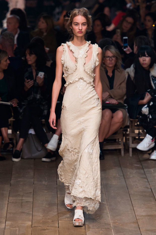 Alexander McQueen wiosna-lato 2016