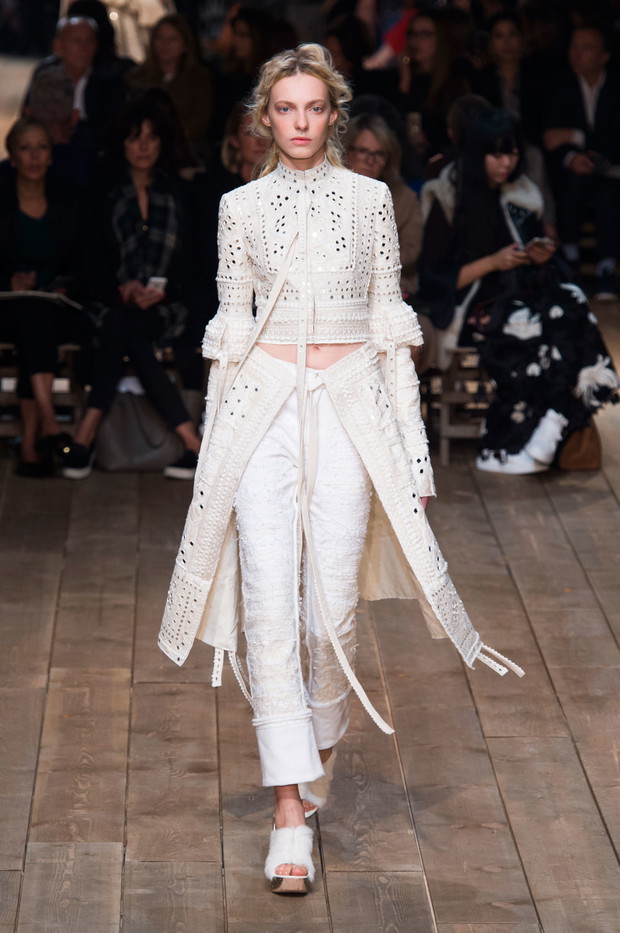 Alexander McQueen wiosna-lato 2016