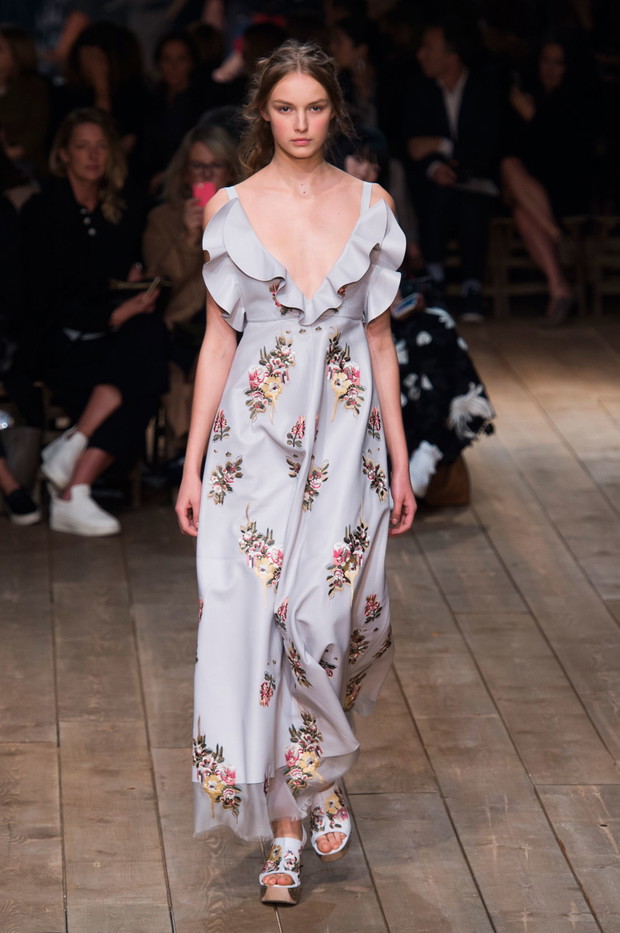 Alexander McQueen wiosna-lato 2016