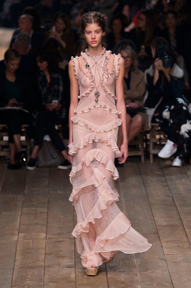 Alexander McQueen wiosna-lato 2016