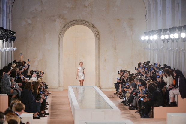 Balenciaga wiosna-lato 2016
