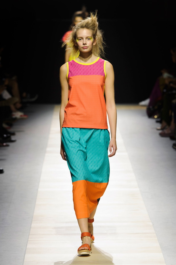 Issey Miyake wiosna-lato 2016