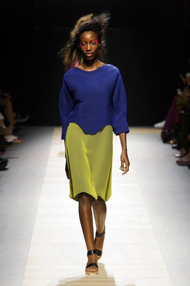 Issey Miyake wiosna-lato 2016