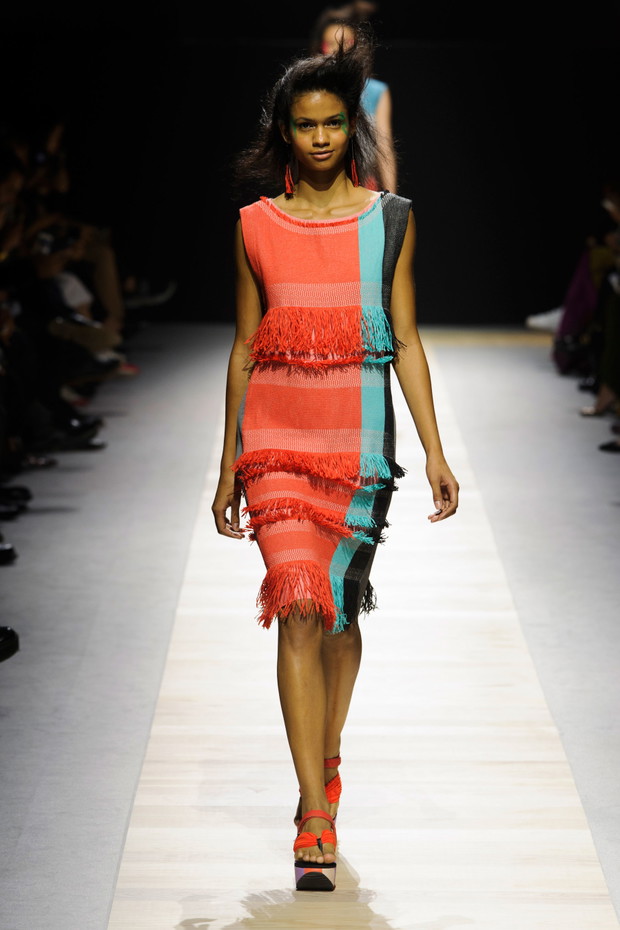 Issey Miyake wiosna-lato 2016