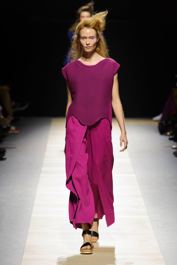 Issey Miyake wiosna-lato 2016