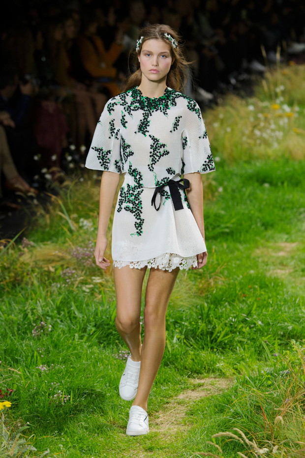 Moncler Gamme Rouge wiosna-lato 2016