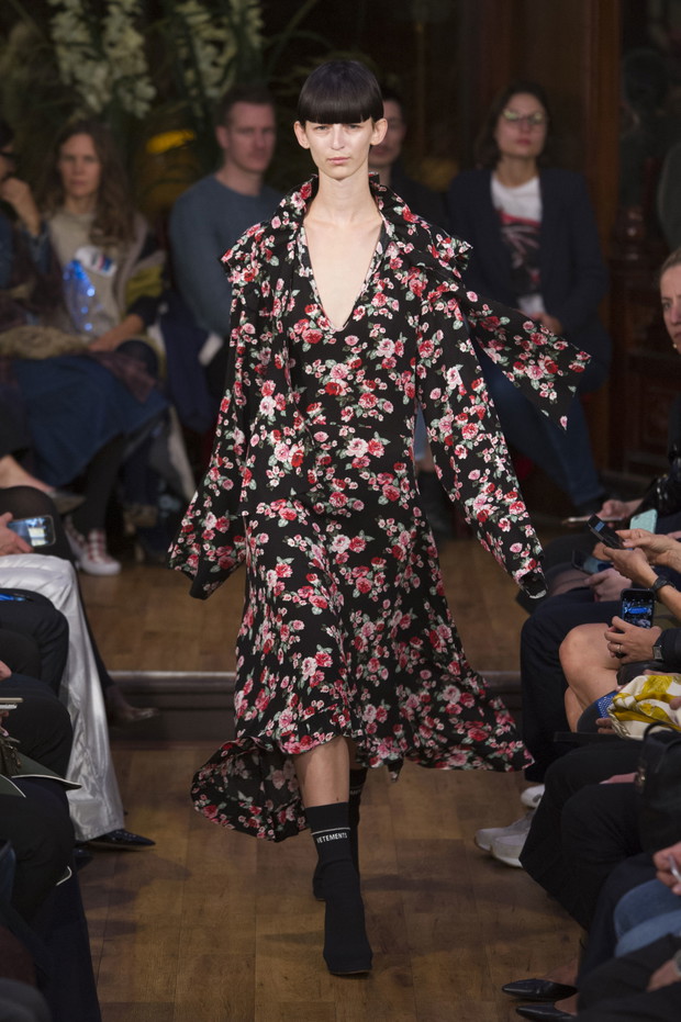 Vêtements wiosna-lato 2016