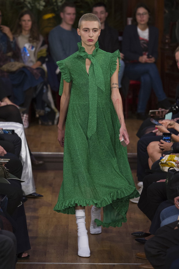 Vêtements wiosna-lato 2016