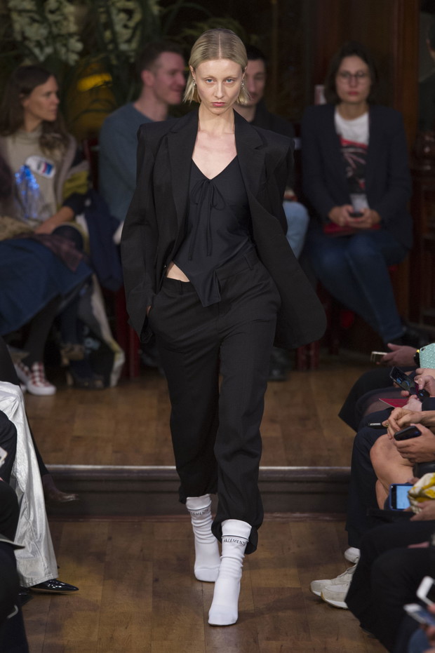 Vêtements wiosna-lato 2016