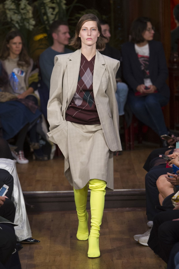 Vêtements wiosna-lato 2016