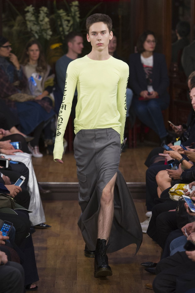 Vêtements wiosna-lato 2016