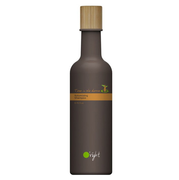 5. Organiczny szampon dodający objętości z serii Recoffee tajwańskiej firmy oRight. Zawiera olejek kawowy, który jest wytwarzany...z fusów po kawie. Dzięki temu szampon jest nie tylko superekologiczny, ale też genialnie podnosi włosy u nasady. O'Right,